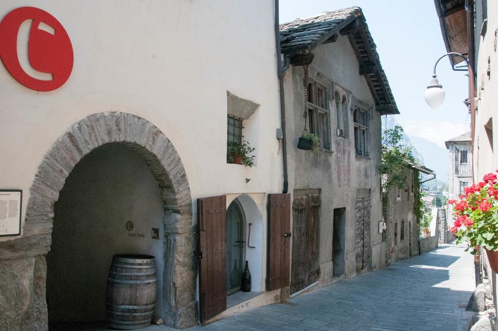 Casa Ciuca Hostel Bard Exterior photo